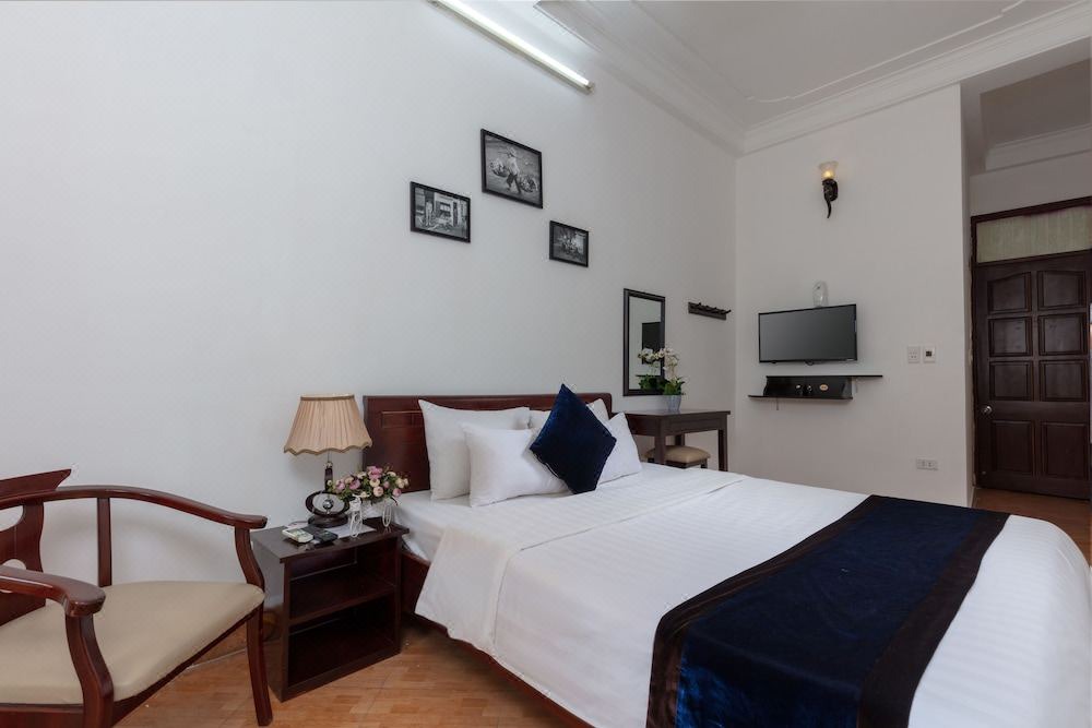 Photo of Bedroom in Old Quarter