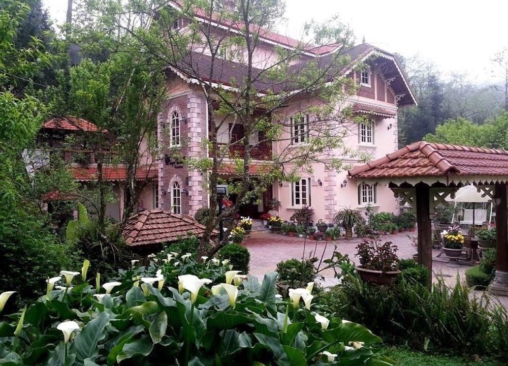 Photo of Buildings in Cha Pai