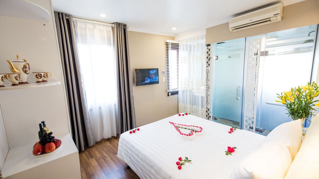 Photo of Bedroom in Old Quarter
