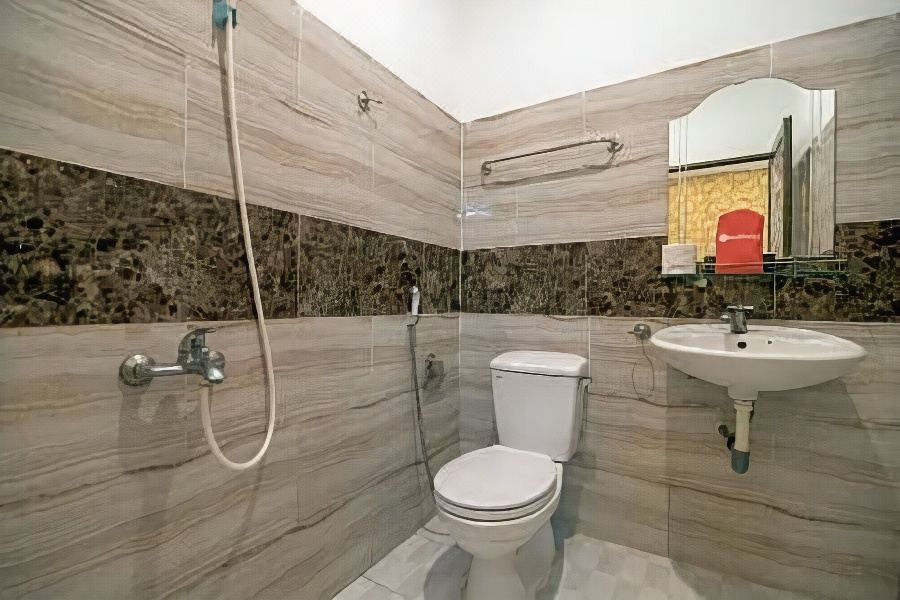 Photo of Bathroom in Downtown Ho Chi Minh City