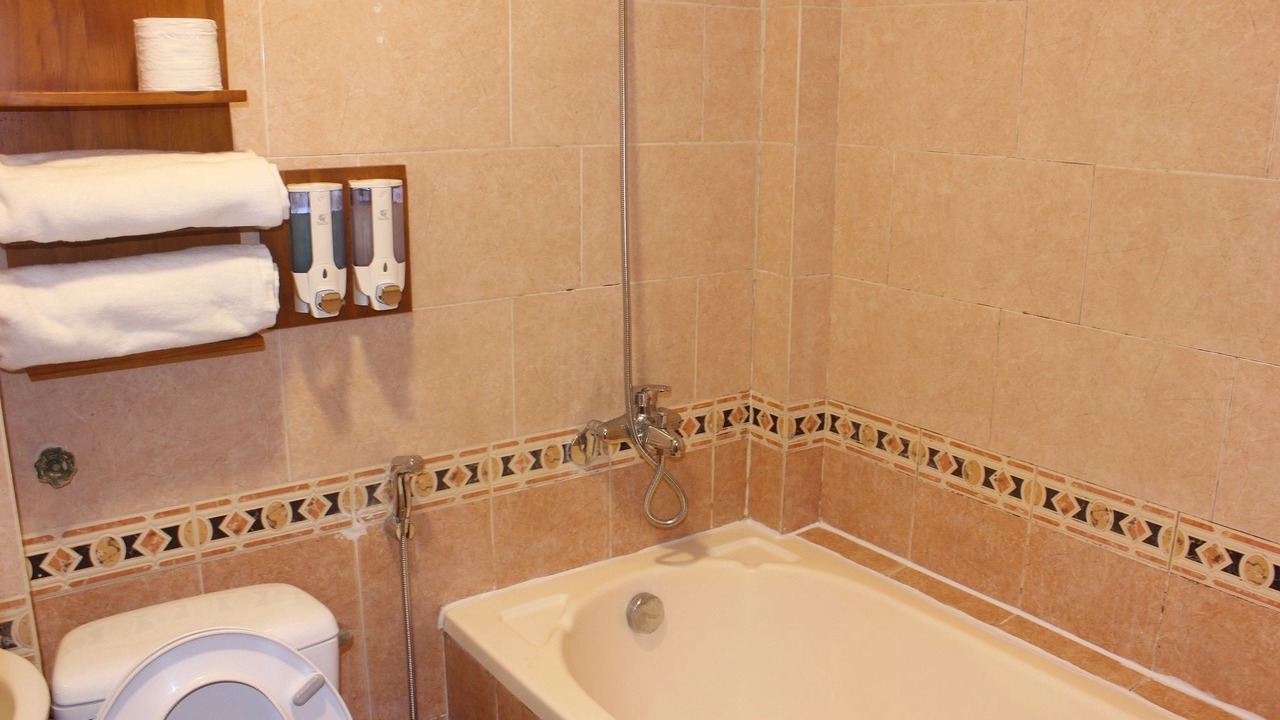 Photo of Bathroom in Old Quarter