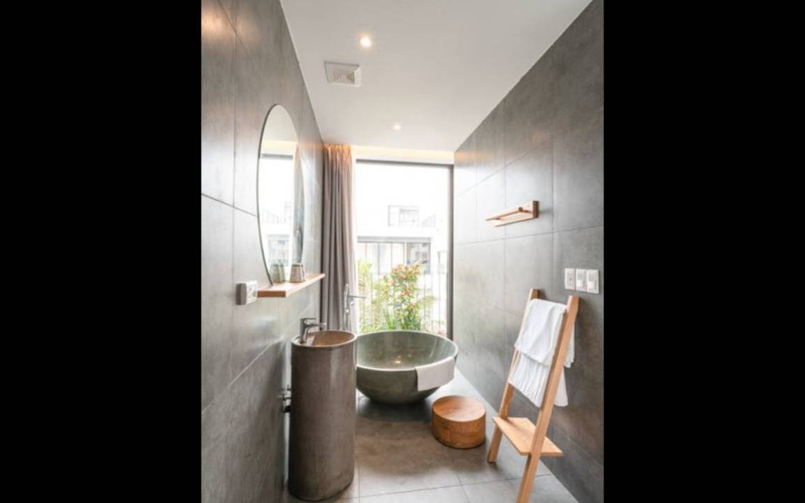 Photo of Bathroom in Dai Lai Lake
