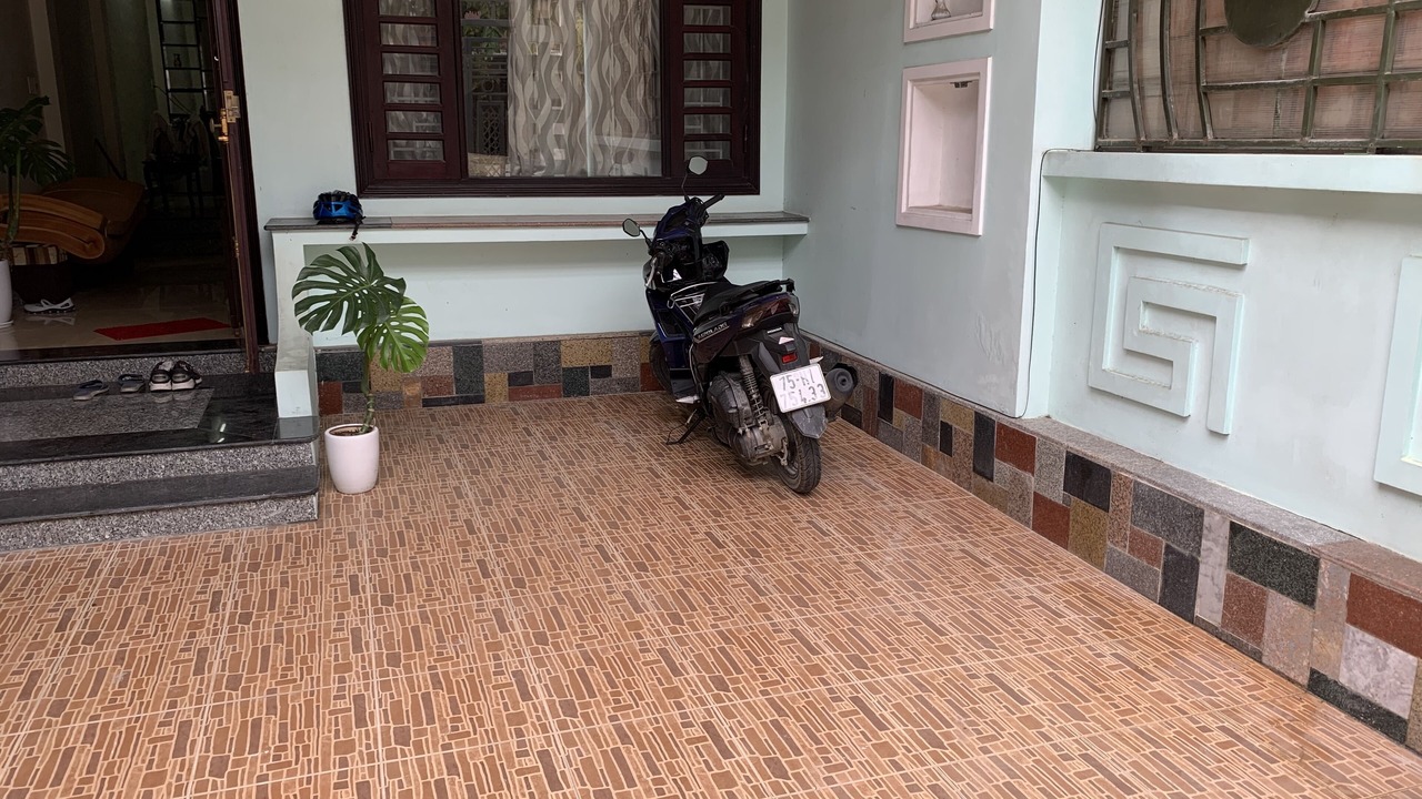 Photo of Others in Hue