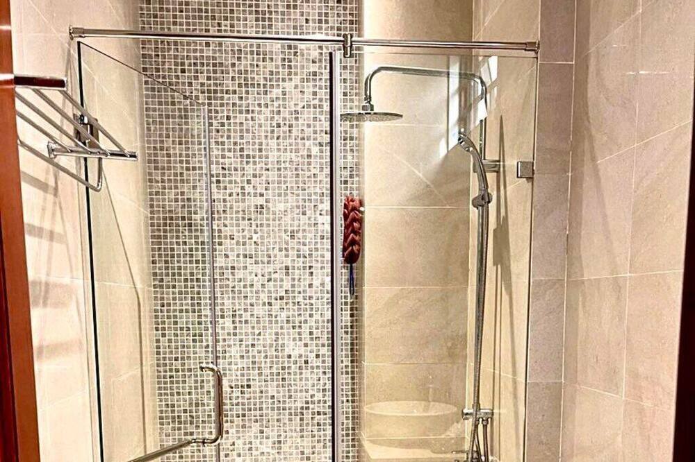 Photo of Bathroom in Ngu Hanh Son
