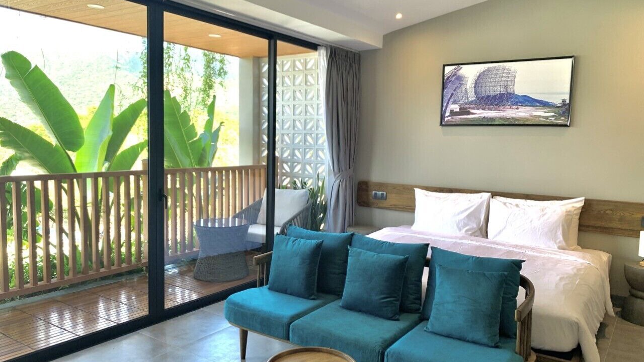 Photo of Patio Balcony in Con Son