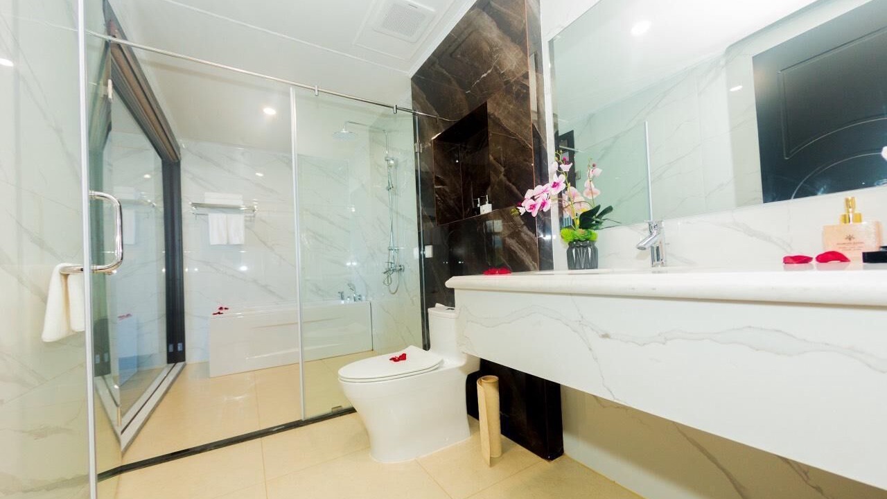 Photo of Bathroom in Van Don