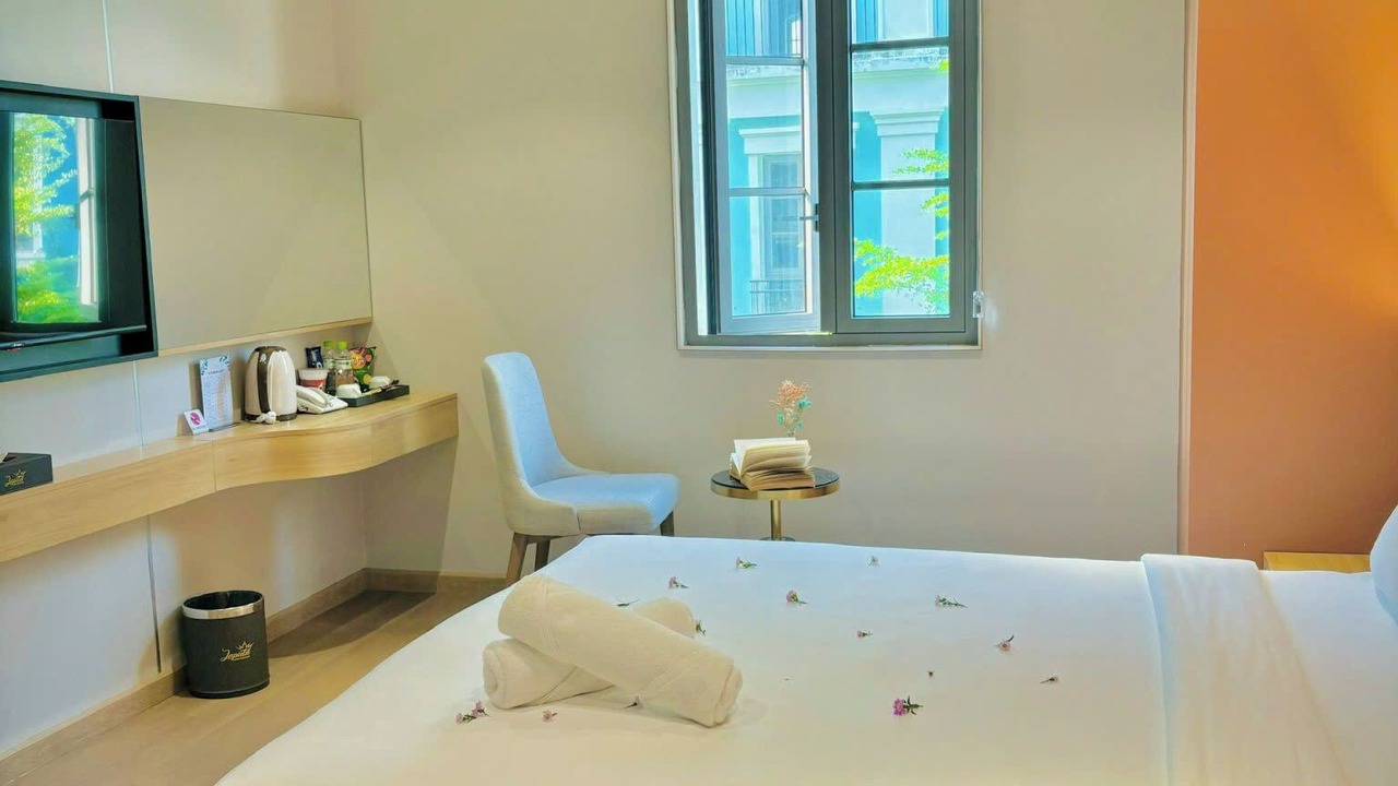 Photo of Bedroom in Khem Beach