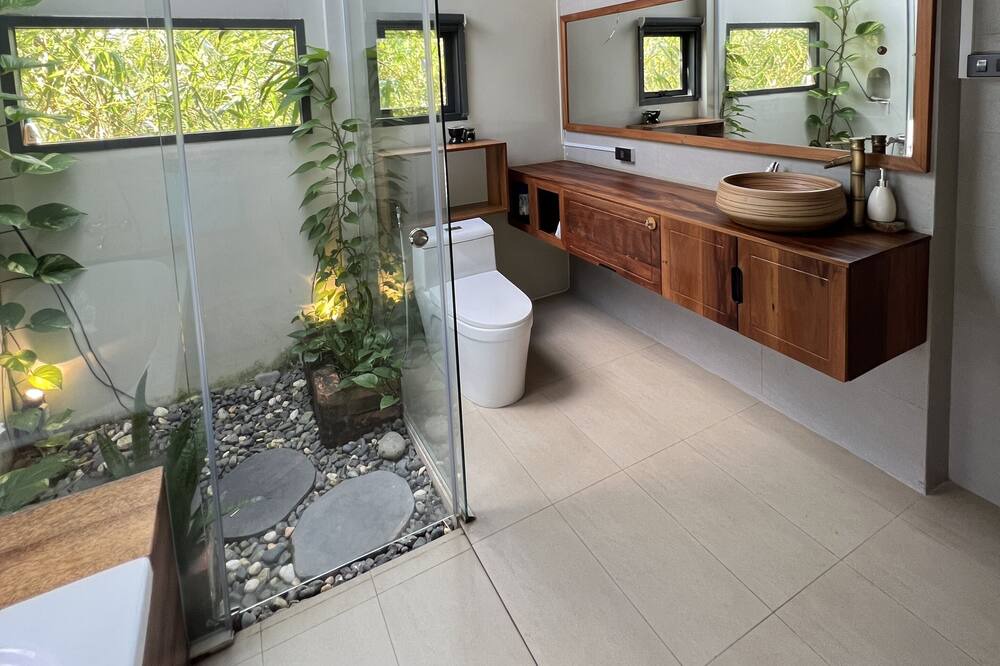 Photo of Bathroom in Ben Tre