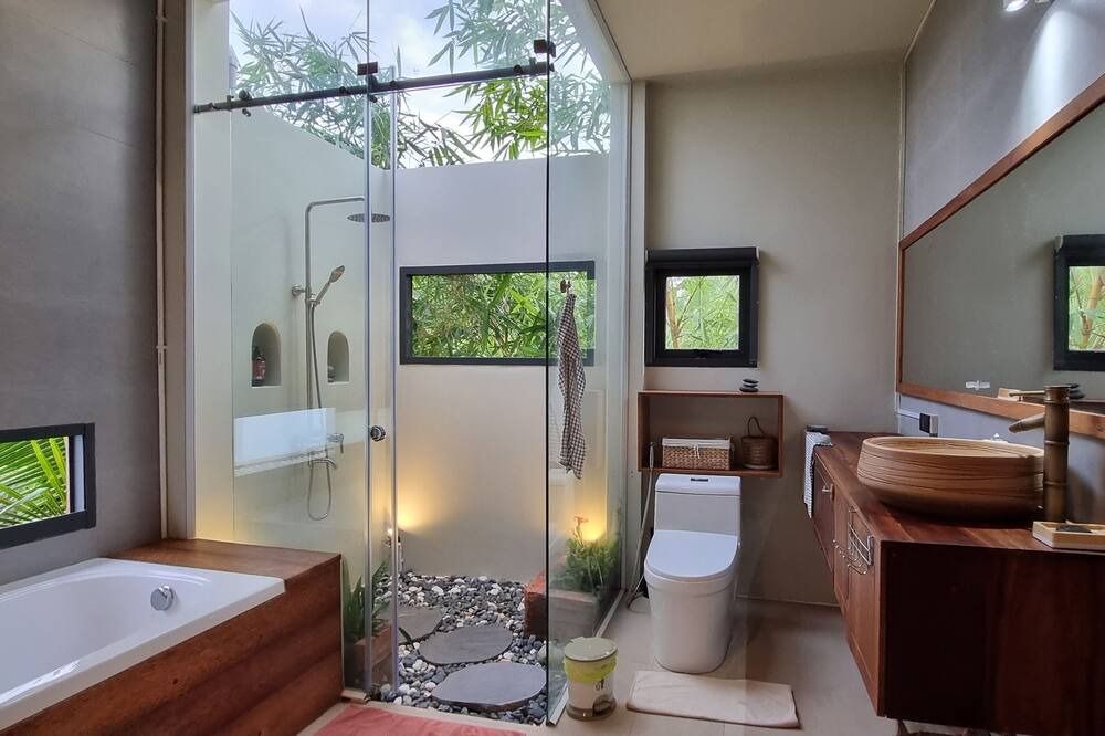 Photo of Bathroom in Ben Tre