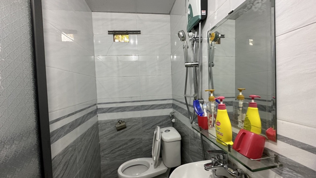 Photo of Bathroom in Ngu Hanh Son