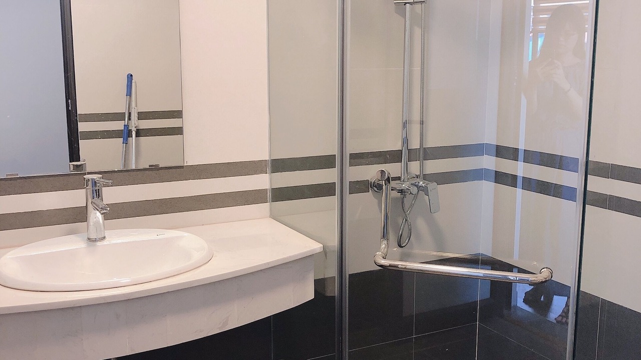 Photo of Bathroom in Nhat Tan