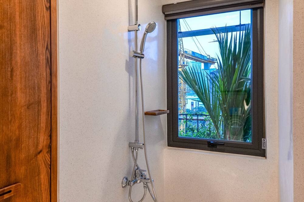 Photo of Bathroom in Dich Vong