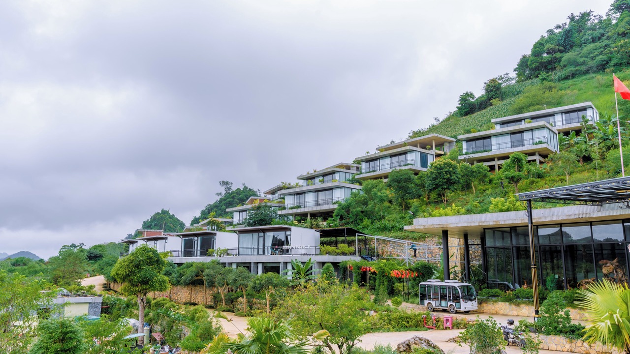 Photo of Outdoor in Van Ho