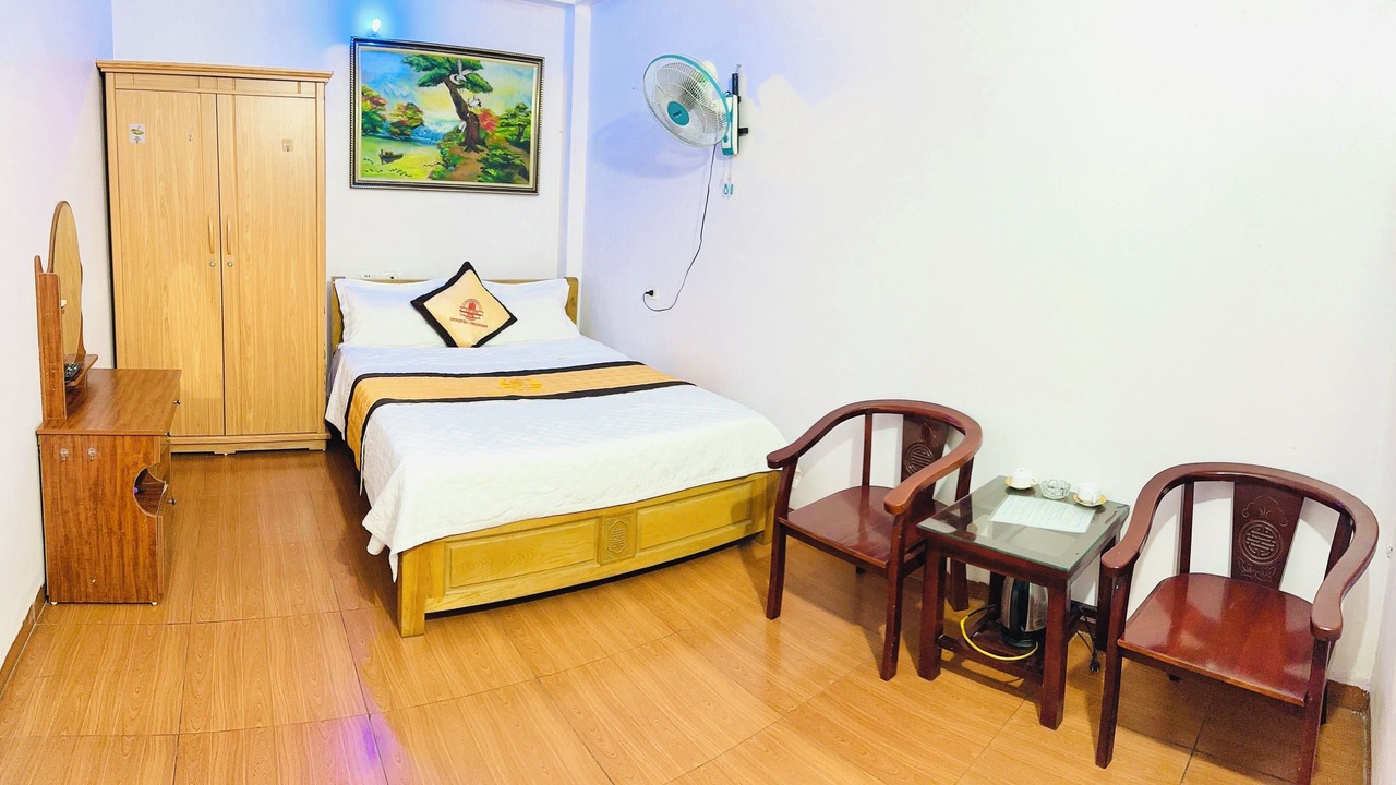 Photo of Bedroom in Soc Son