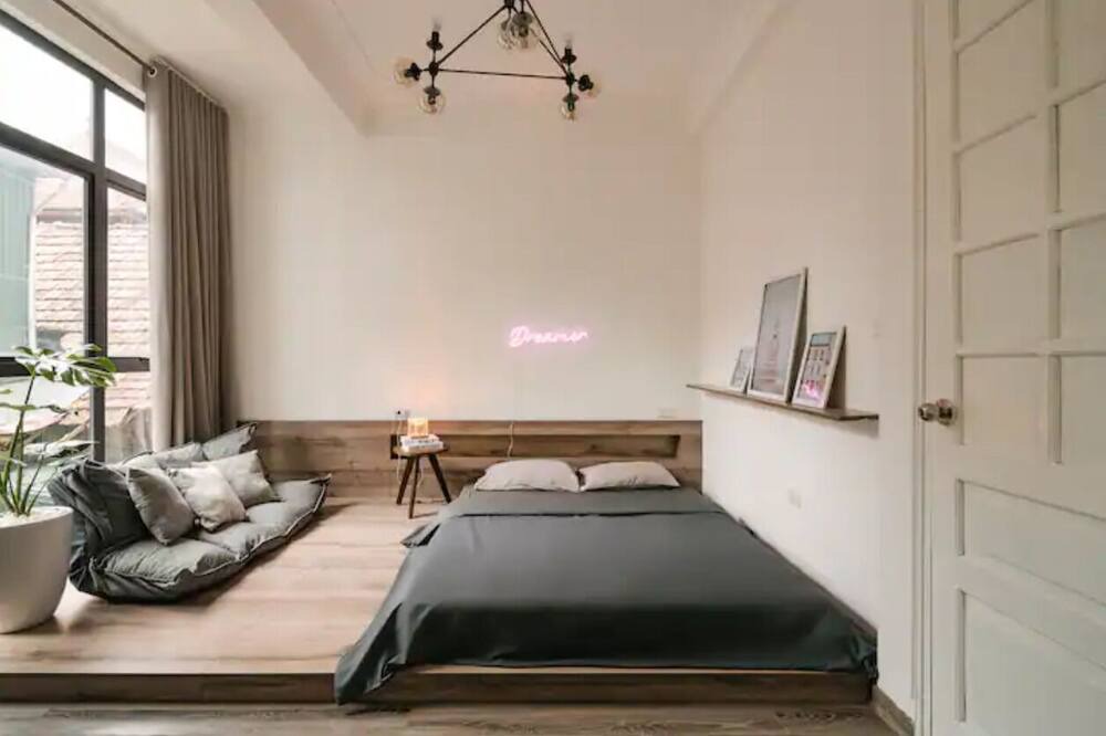 Photo of Bedroom in Ba Dinh