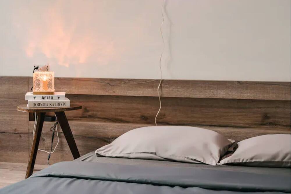 Photo of Bedroom in Ba Dinh