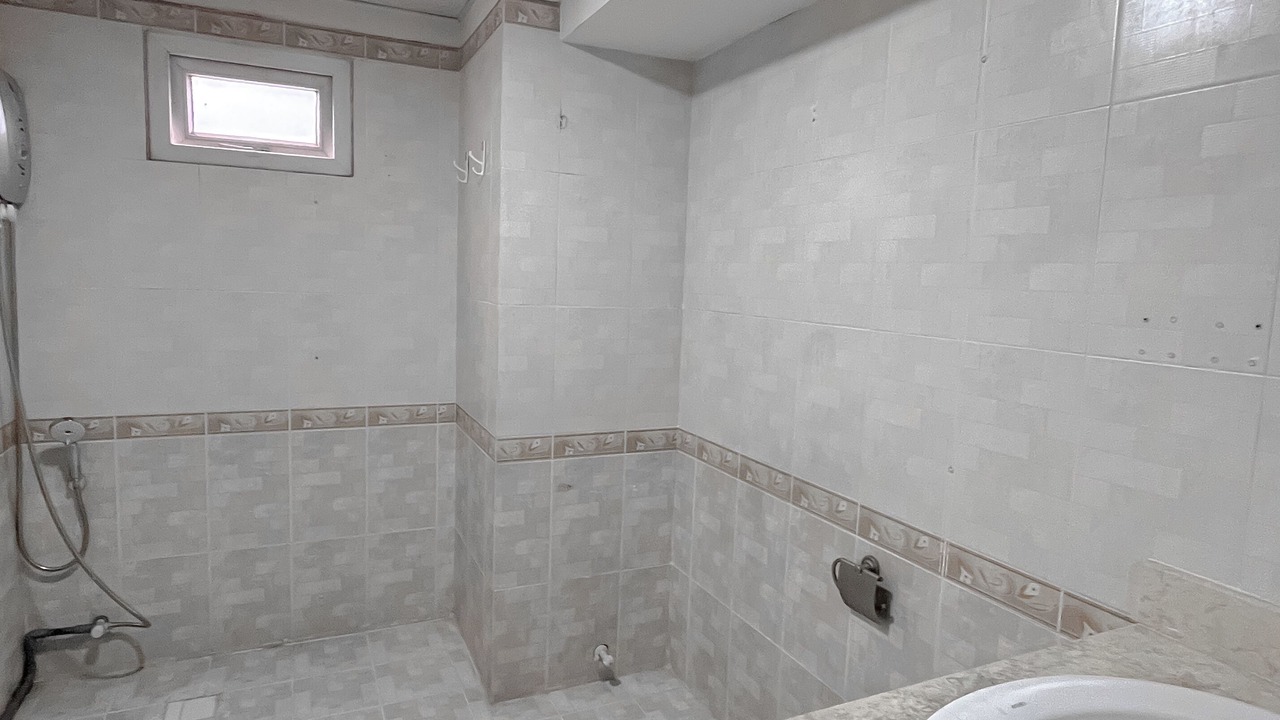 Photo of Bathroom in Tan Thuan Dong