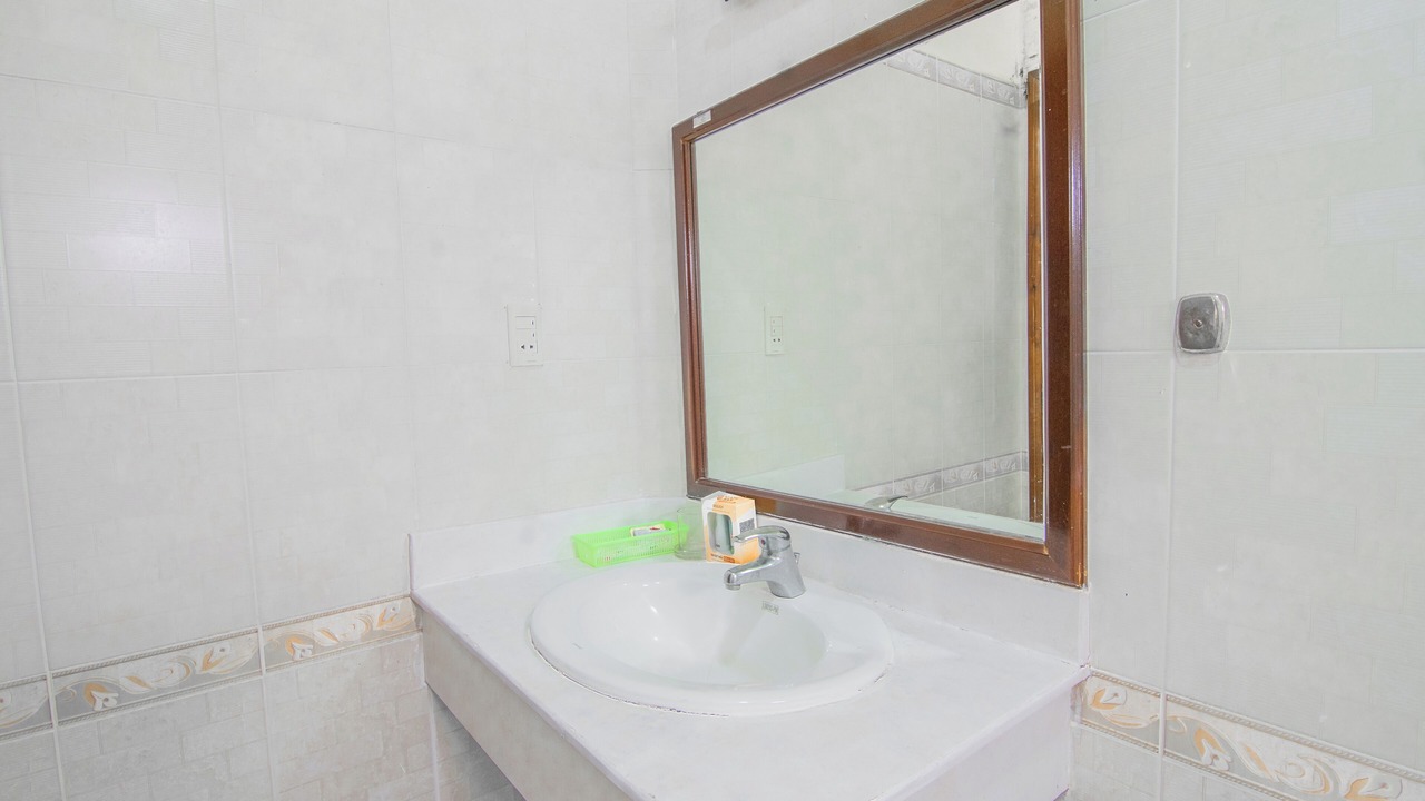 Photo of Bathroom in Tan Thuan Dong
