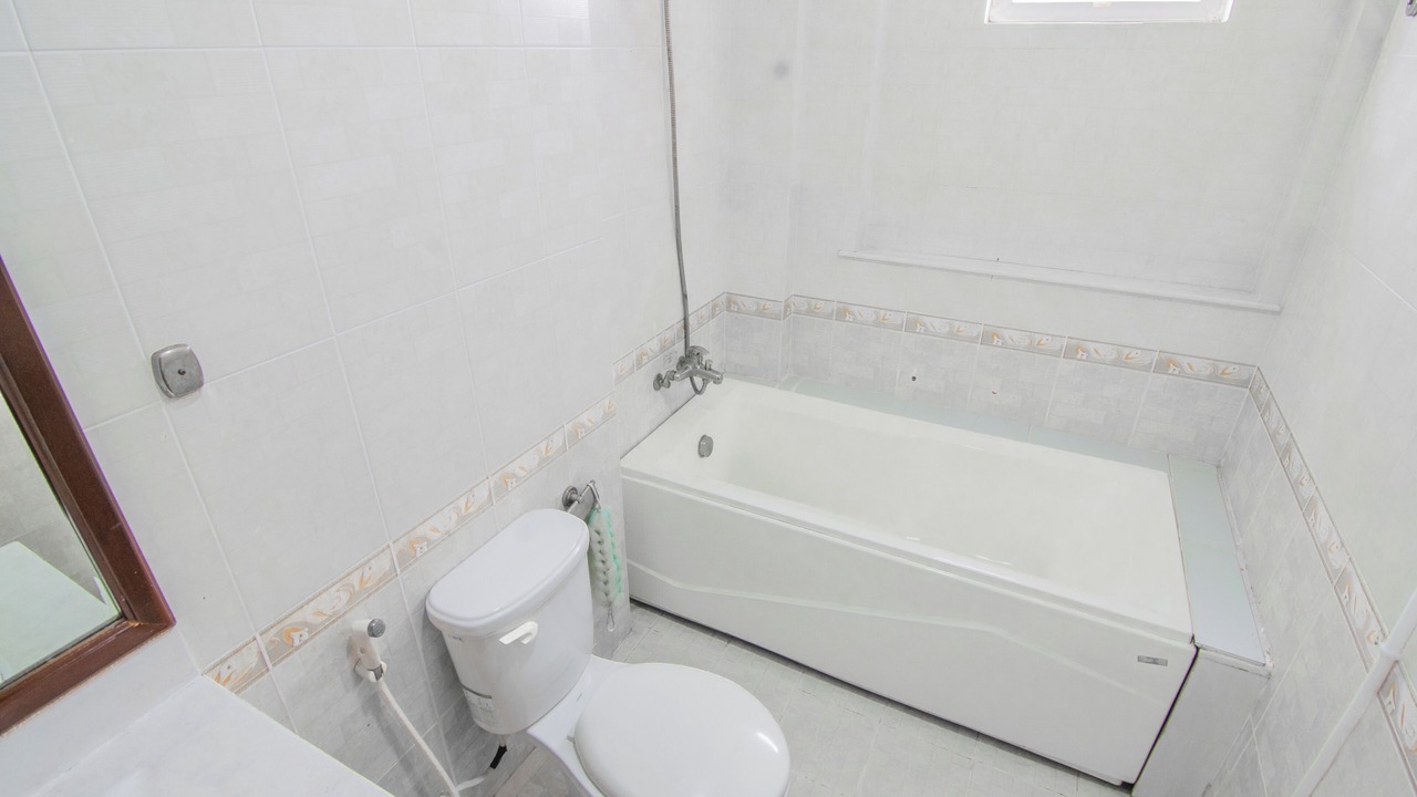Photo of Bathroom in Tan Thuan Dong