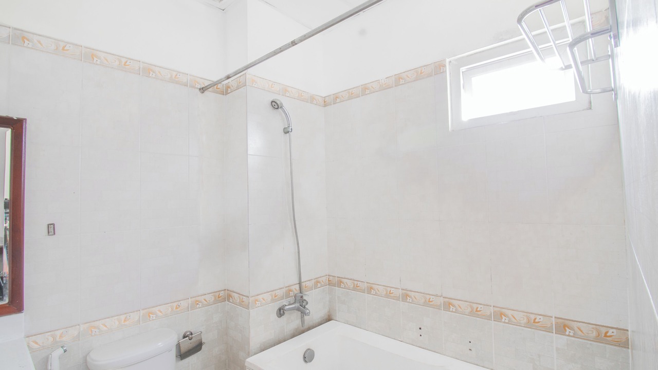 Photo of Bathroom in Tan Thuan Dong