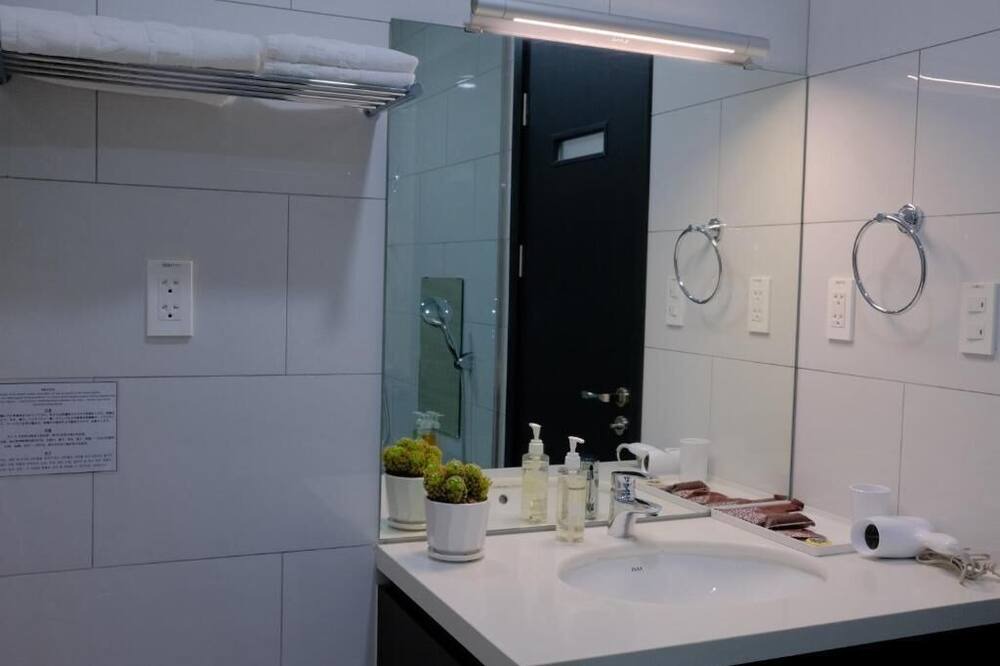 Photo of Bathroom in Duy Tien
