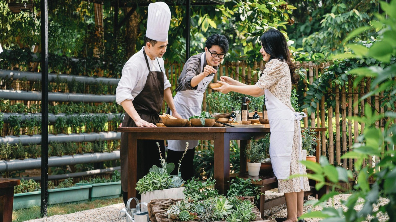 Photo of Others in Tu Liem