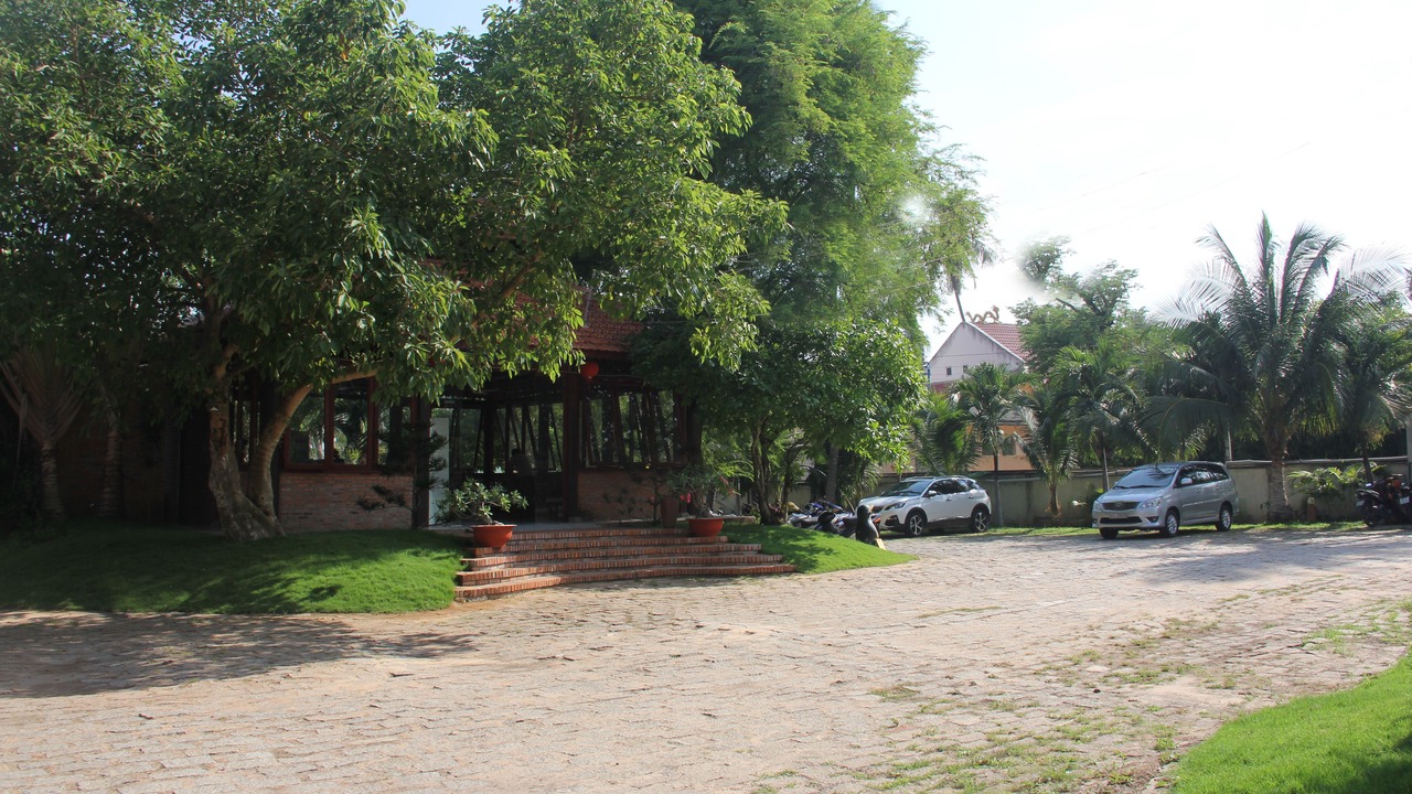 Photo of Outdoor in East Ham Tien Beach