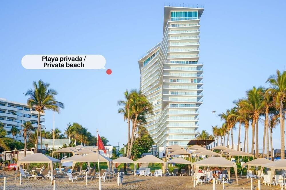 Photo of Others in Playa Diamante
