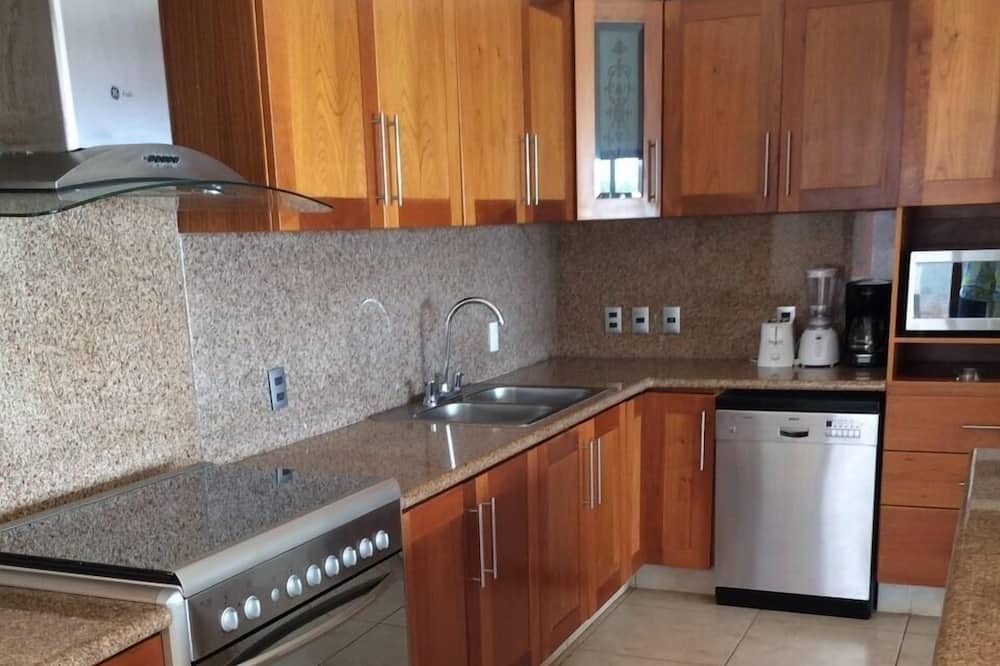 Photo of Kitchen in Santa Cruz