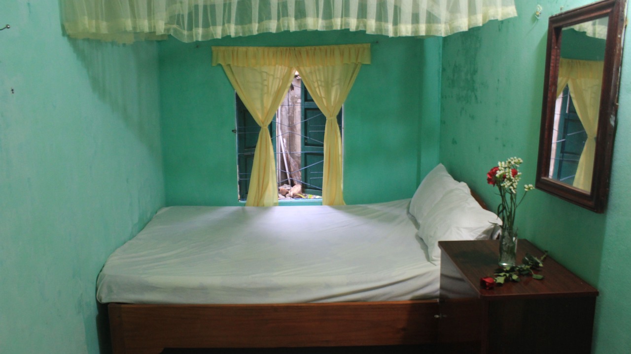 Photo of Bedroom in Cham Island