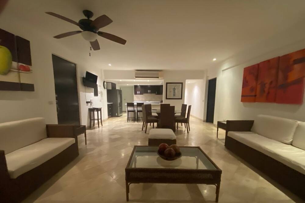 Photo of Livingroom in Club Deportivo