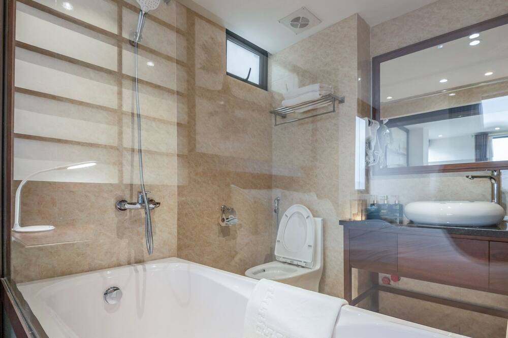 Photo of Bathroom in Dich Vong