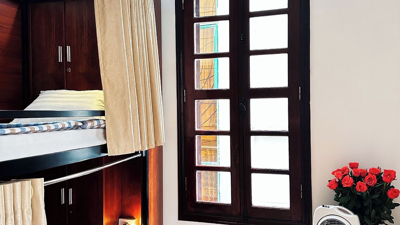 Photo of Bedroom in Tay Ho