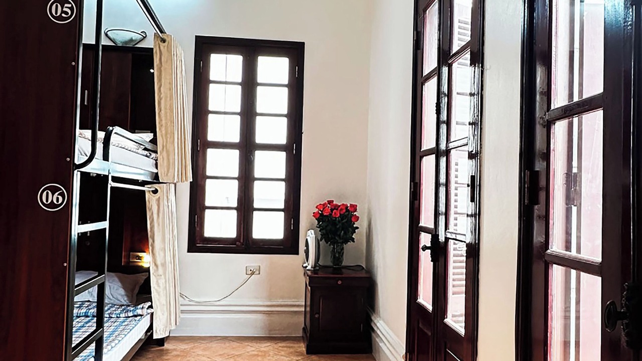 Photo of Bedroom in Tay Ho