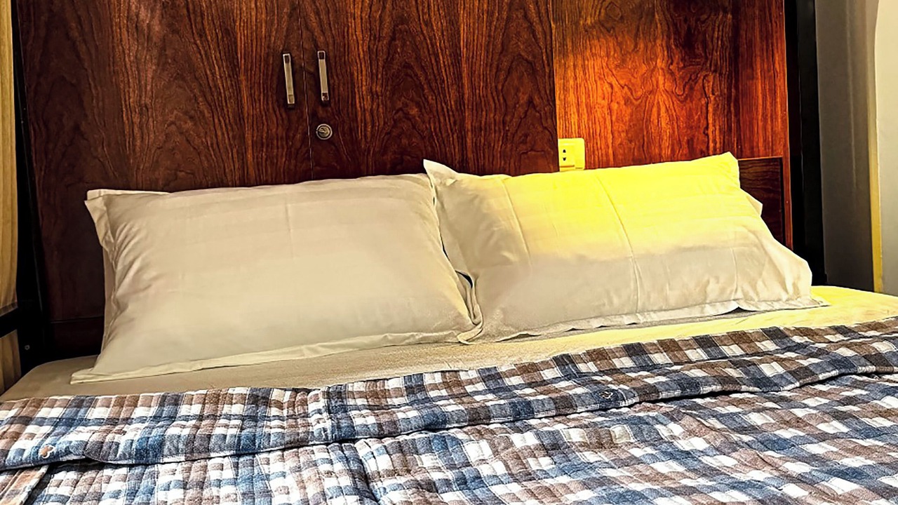 Photo of Bedroom in Tay Ho