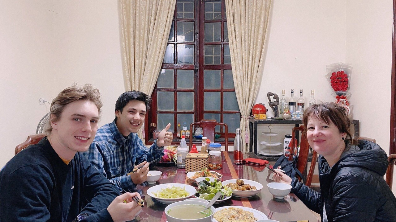 Photo of Others in Tay Ho