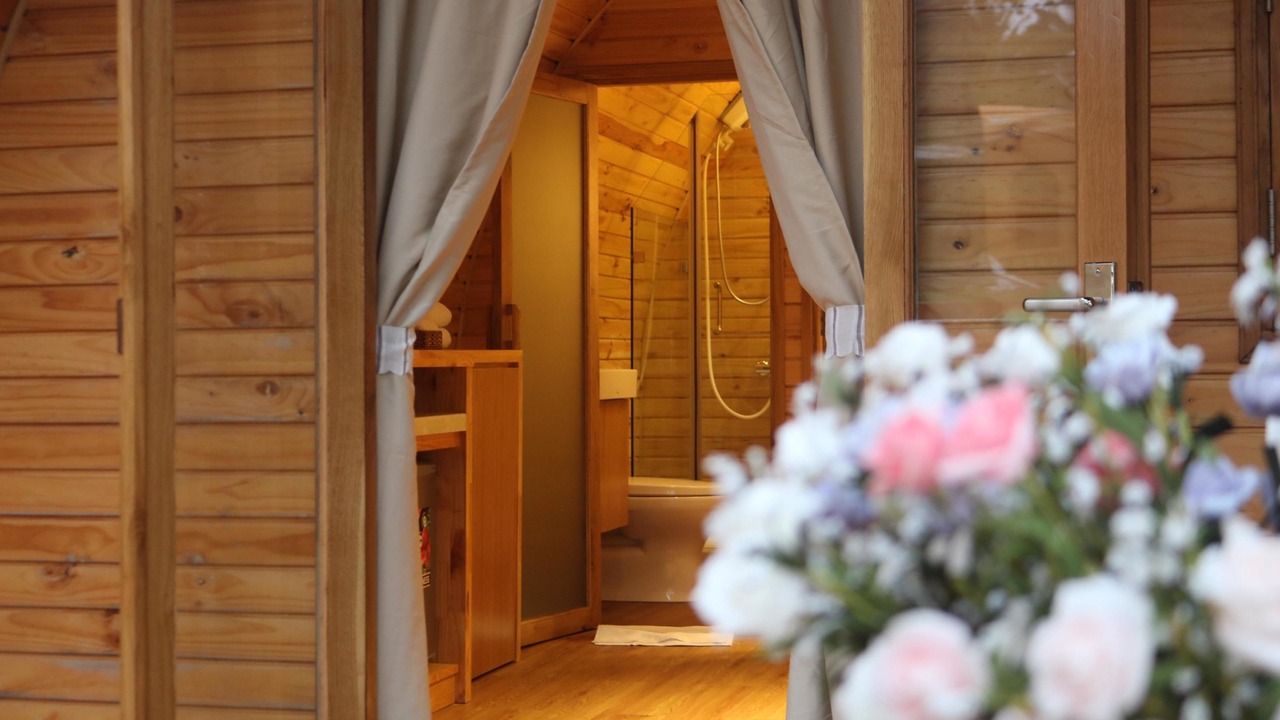 Photo of Bathroom in Ba Keo
