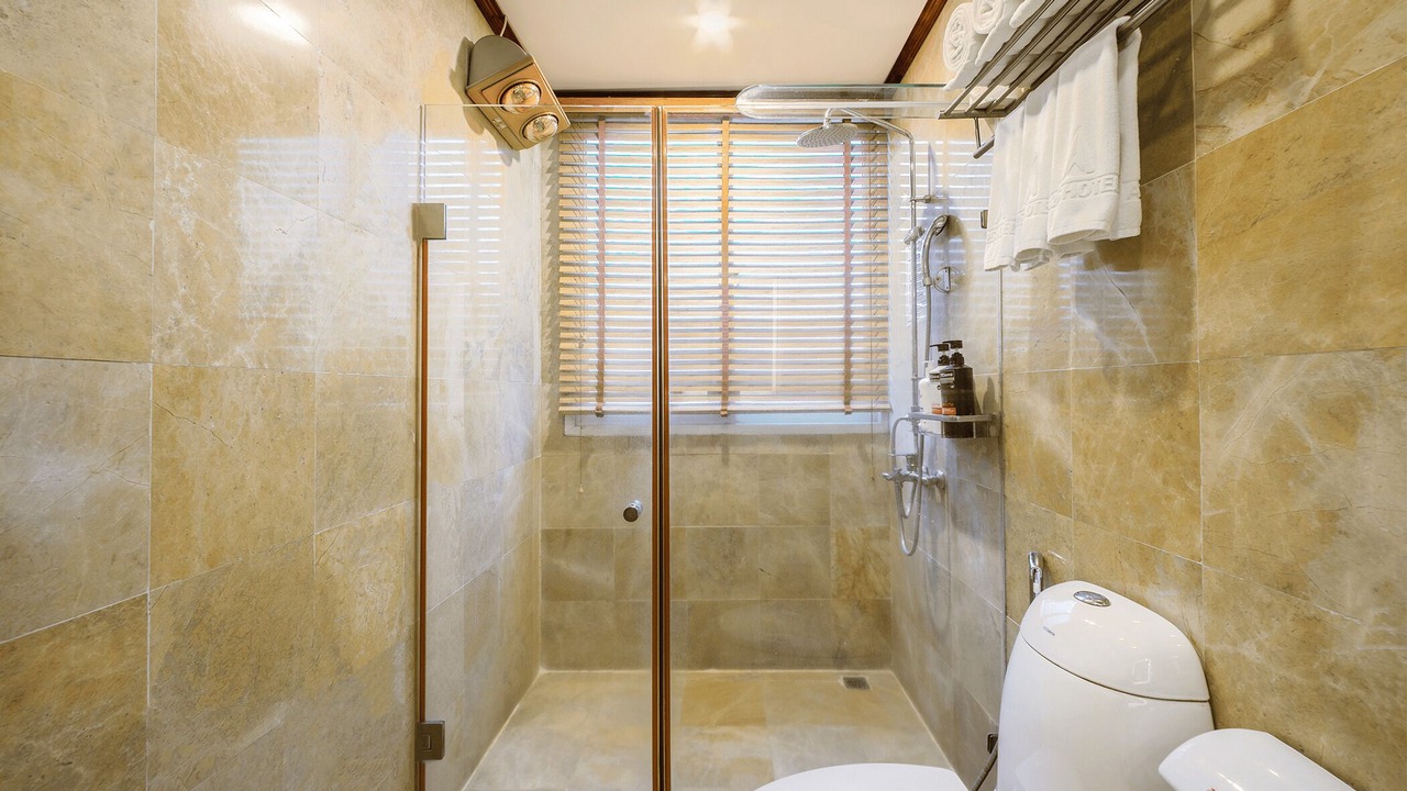 Photo of Bathroom in Van Mieu