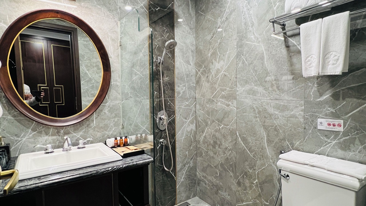 Photo of Bathroom in Long Bien