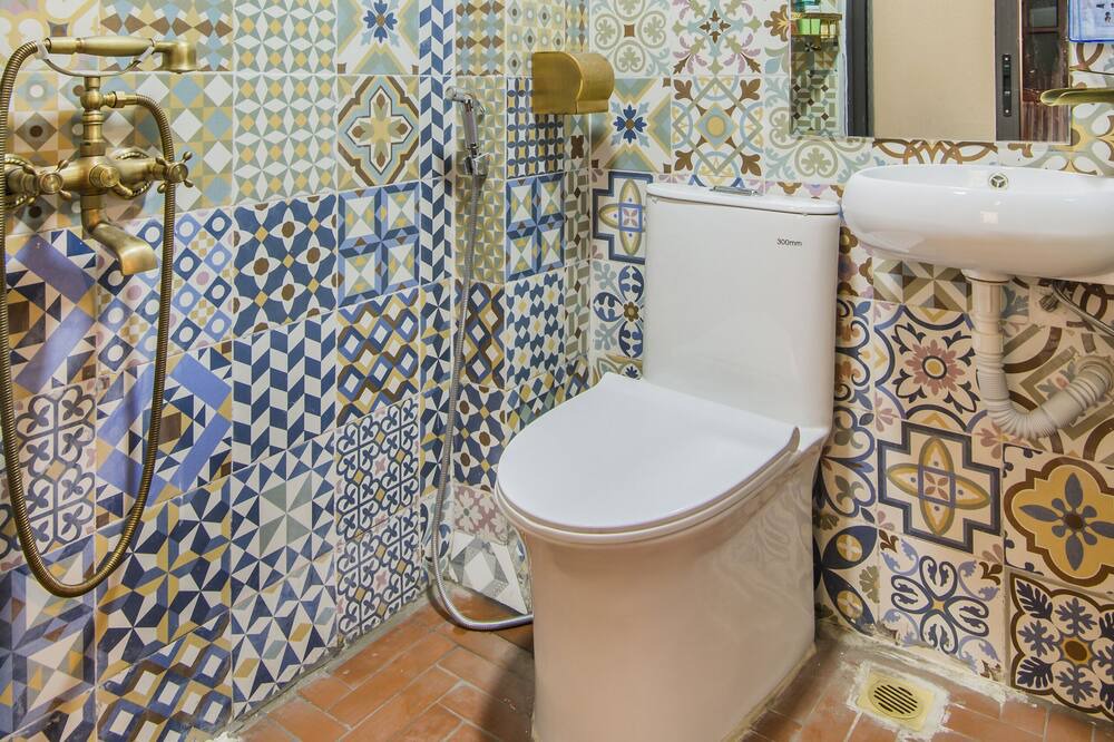 Photo of Bathroom in Hang Buom