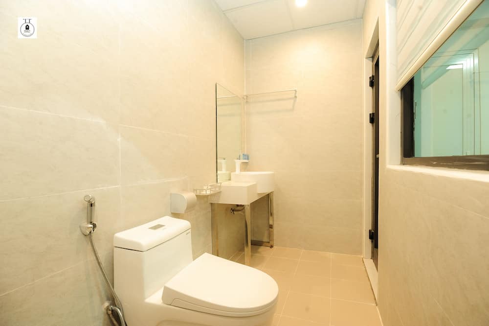 Photo of Bathroom in Hang Buom