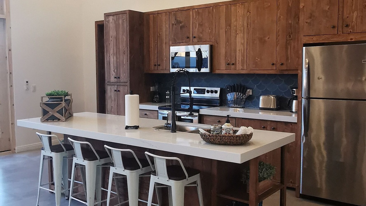Photo of Kitchen in Laguna Shores