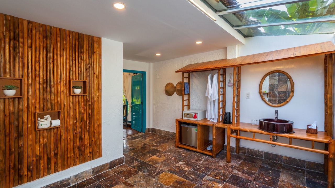 Photo of Bathroom in Cai Be