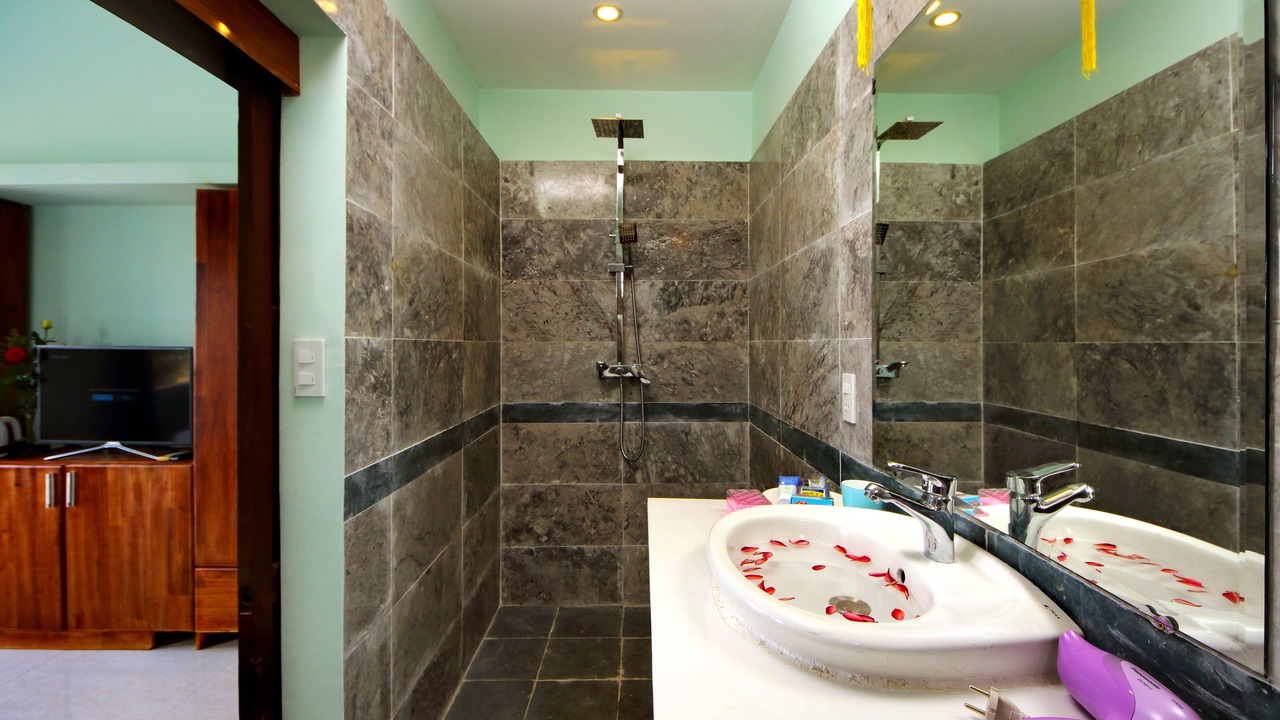 Photo of Bathroom in Dien Duong