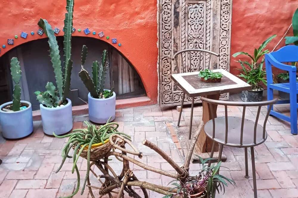 Photo of Patio Balcony in North End