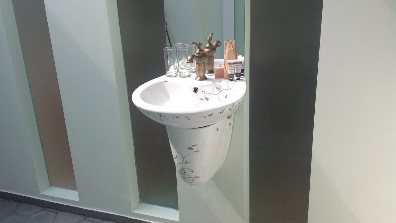 Photo of Bathroom in Cai Be