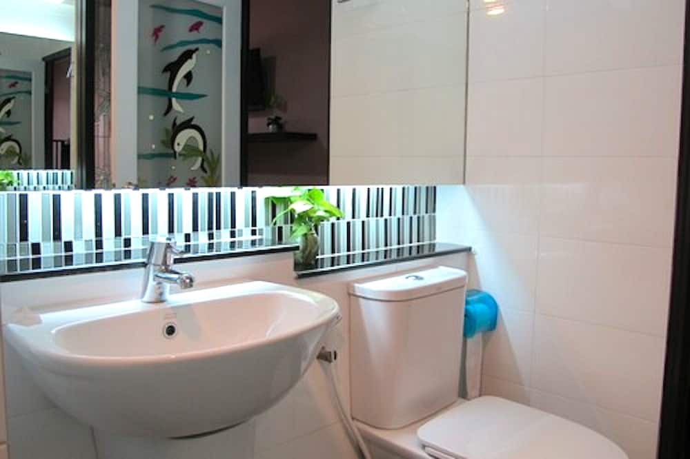 Photo of Bathroom in Map Yang Phon