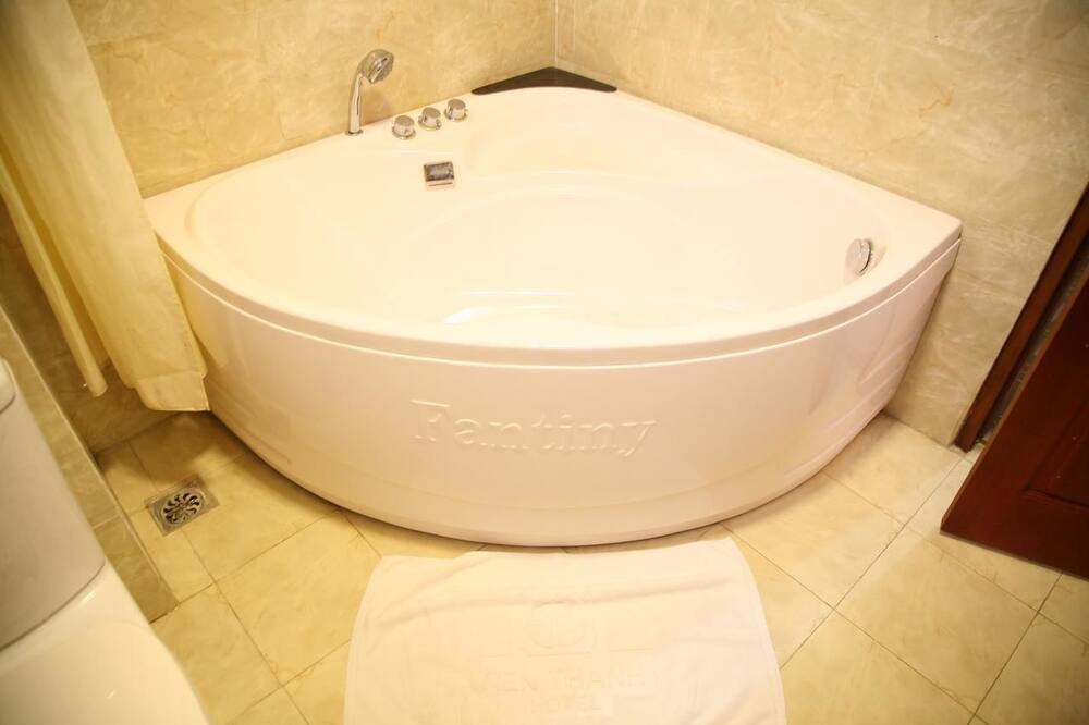 Photo of Bathroom in Hai Duong