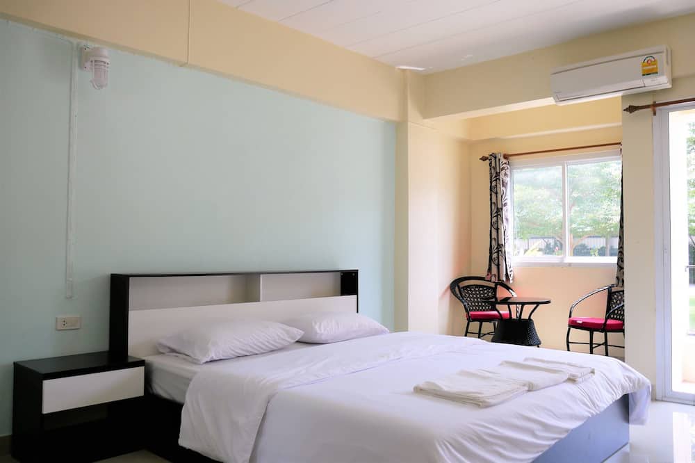Photo of Bedroom in Ta Sit