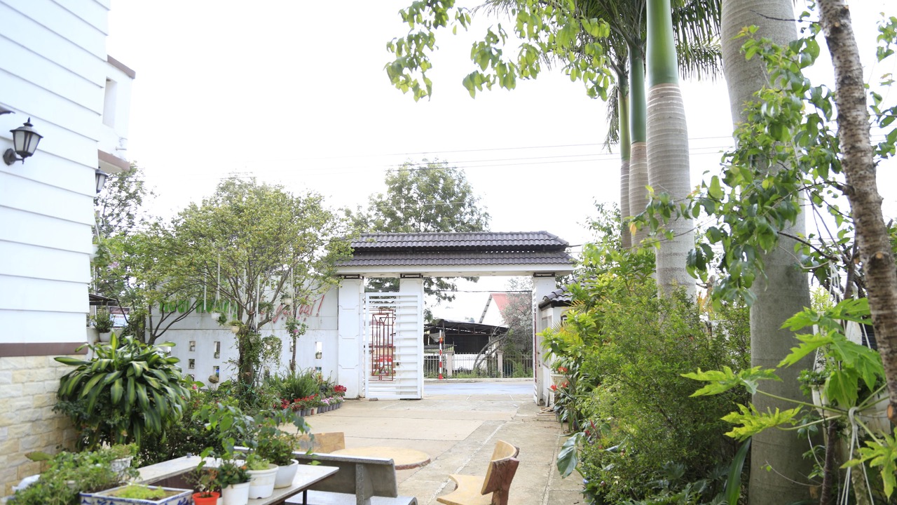 Photo of Others in Phuong